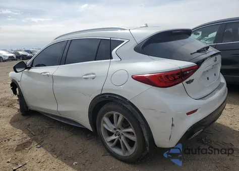 2017 Infiniti Qx30 Base z USA, uszkodzony, nr VIN SJKCH5CPXHA022747